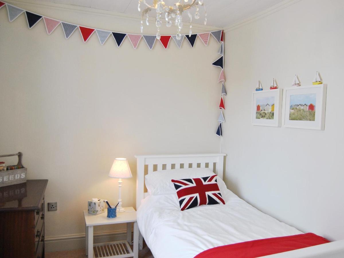 Solent Cottage - Pqqu Yarmouth  Zewnętrze zdjęcie