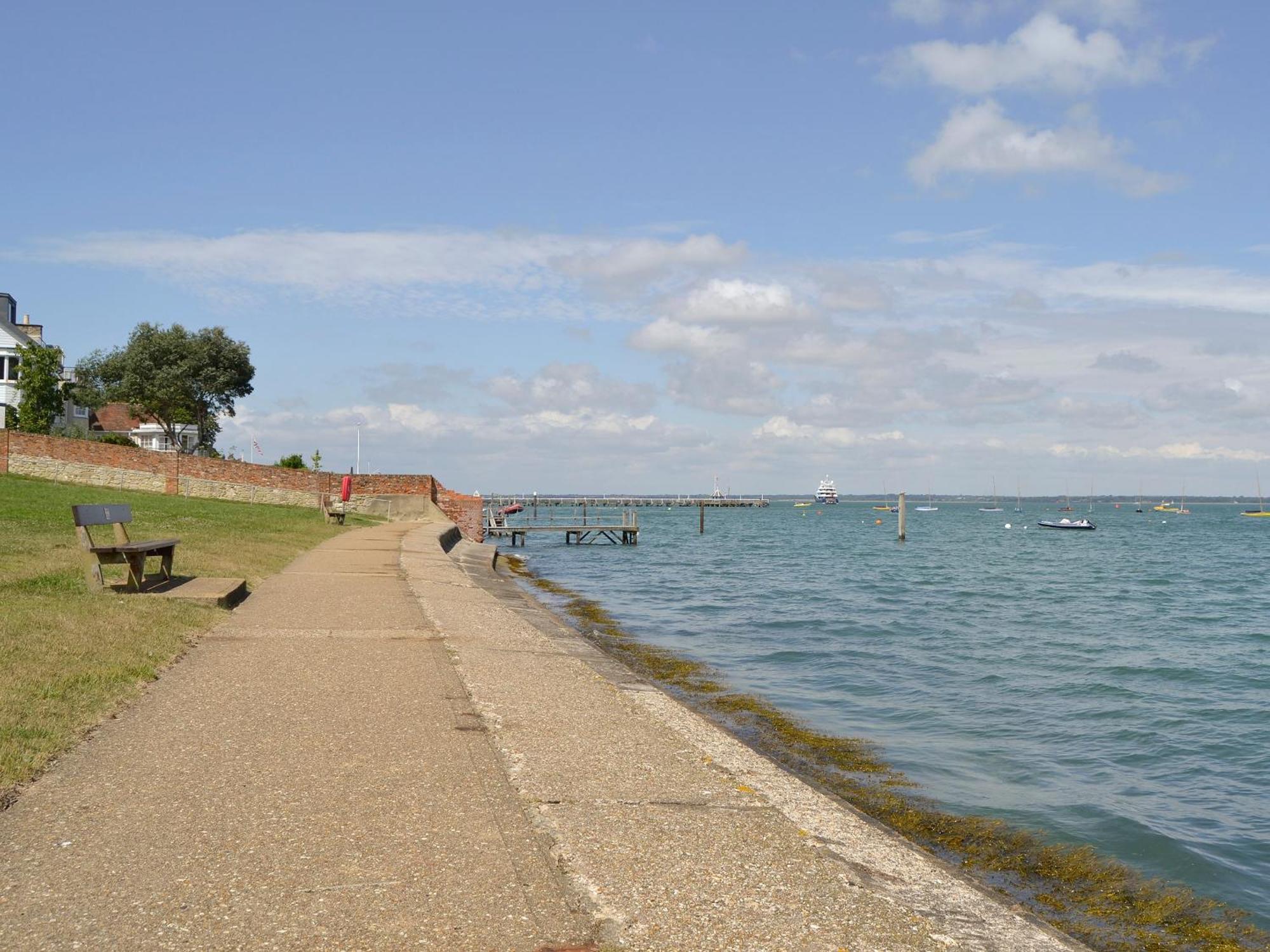 Solent Cottage - Pqqu Yarmouth  Zewnętrze zdjęcie